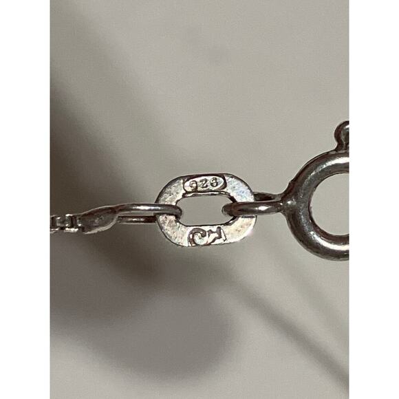 JAMES AVERY RETIRED 925 LOVE HEART, CROSS NECKLACCE AND EARRING SET - Picture 5 of 13